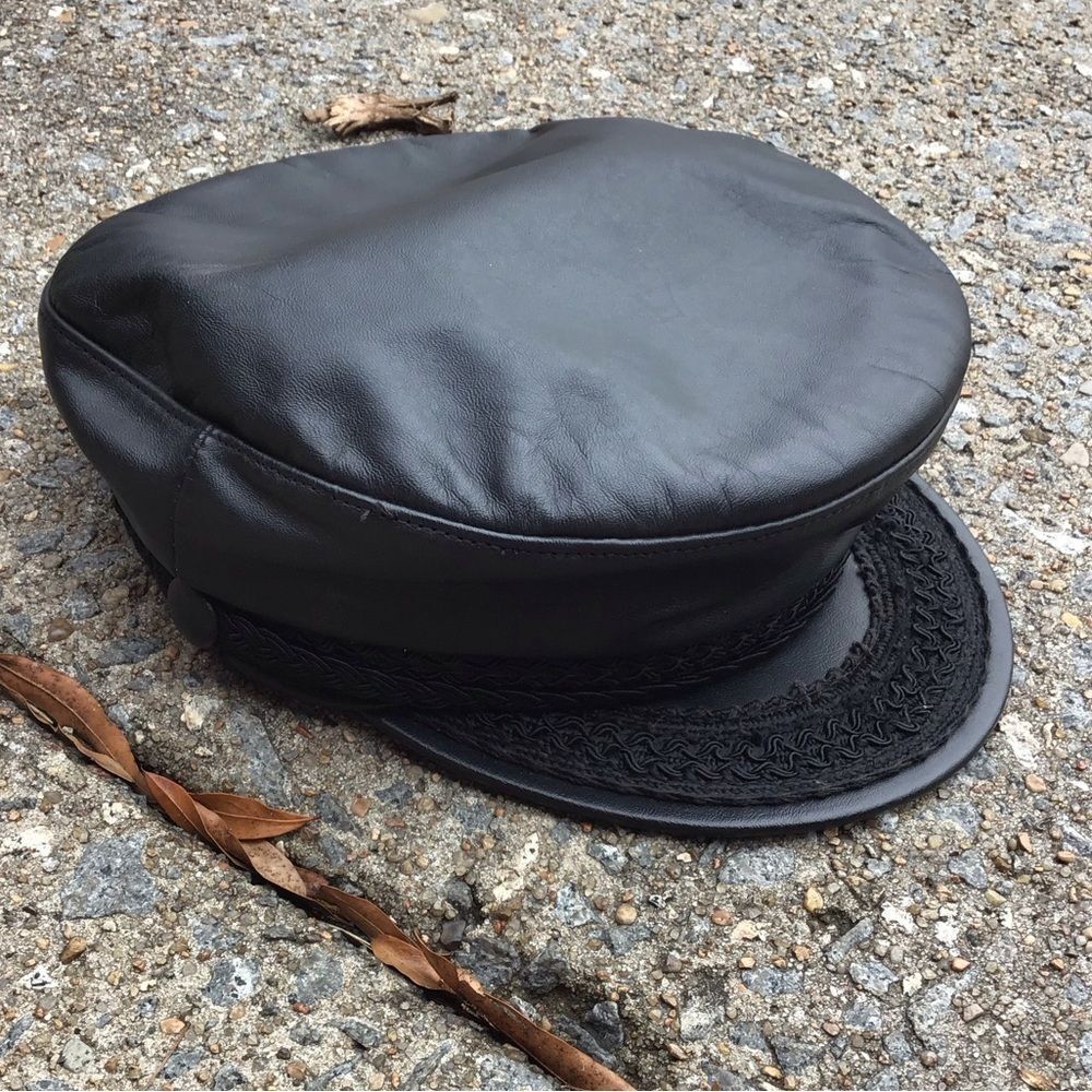 Vintage New York Winner Black Leather Newsboy Fisherman Moto Captain Hat